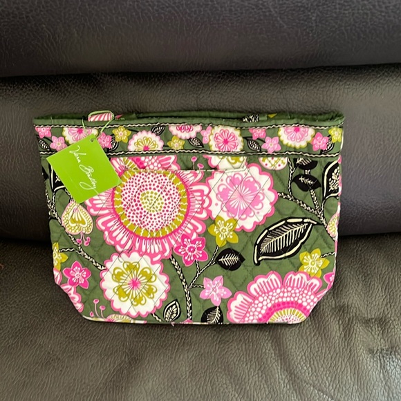 Vera Bradley Handbags - Vera Bradley petite tote in Olivia pink